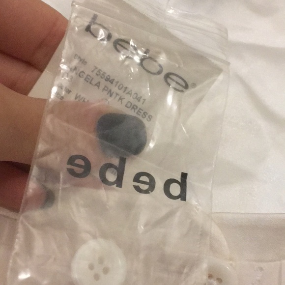 bebe - Picture 4 of 5